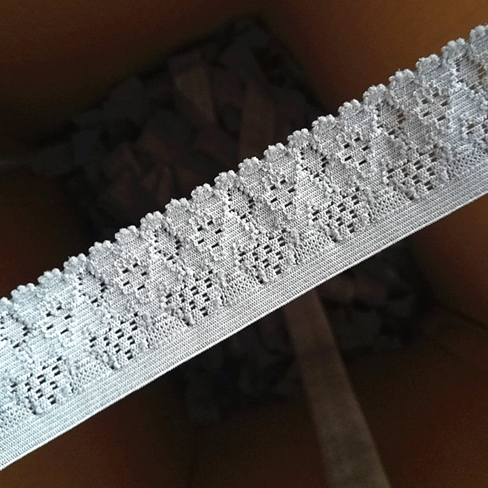 Lace Flower Design Knitted Elastic EK3029-29