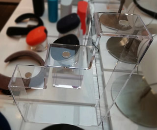 數碼產品展示架