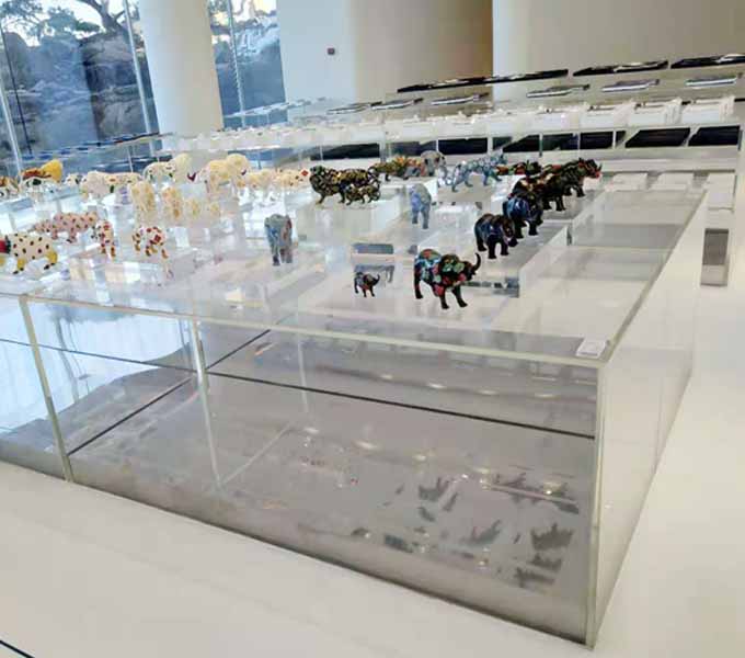 藝術(shù)館展示柜