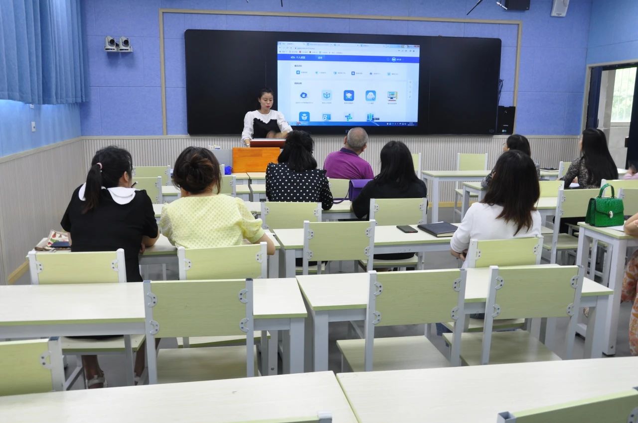 CQTV教育新视界  | 云阳县初一中打造智慧课堂新样态