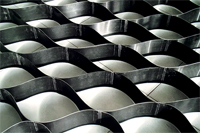 土工格室的特征及工程应用 土工格室专业制造厂家