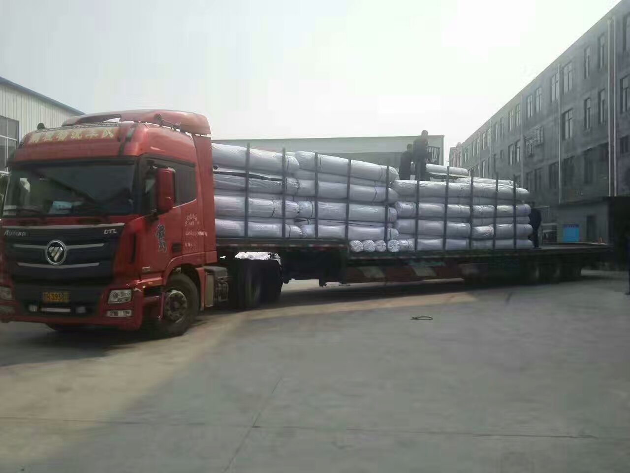 又一车格栅顺利发货