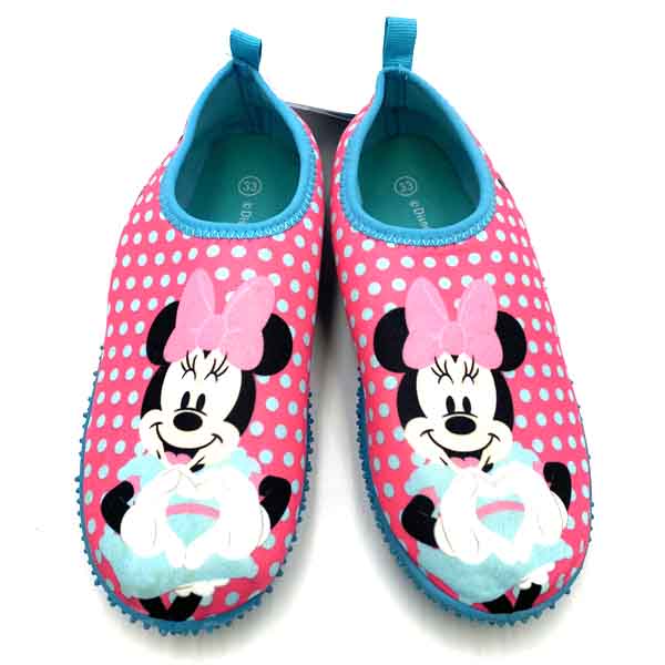 beach shoes