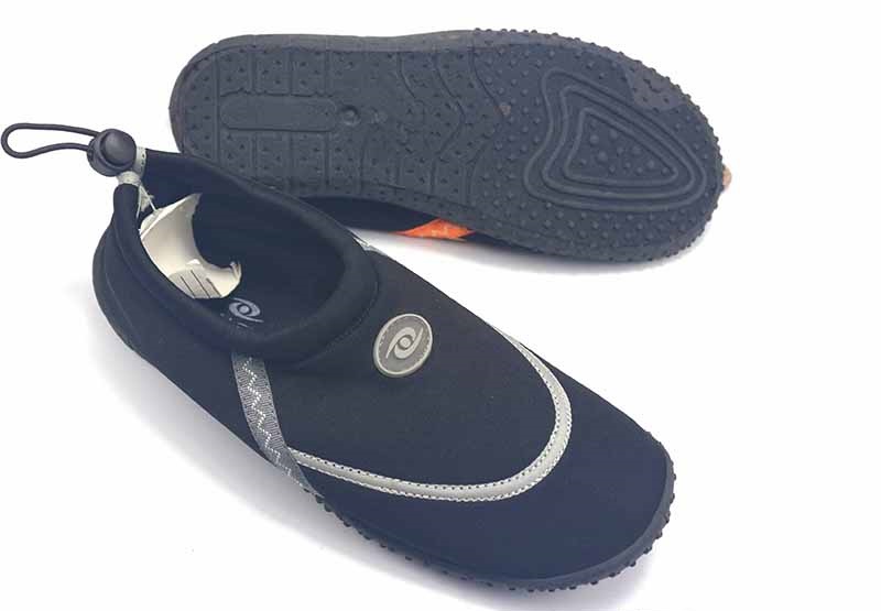 Beach shoes