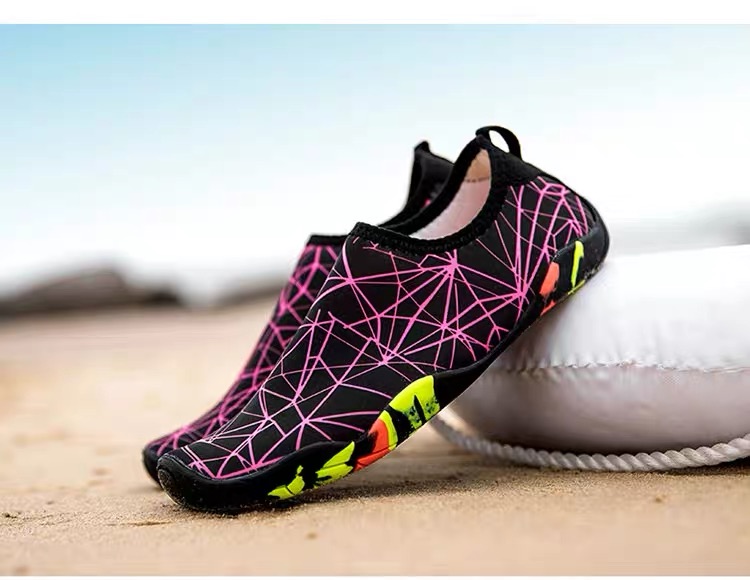 Aqua shoes