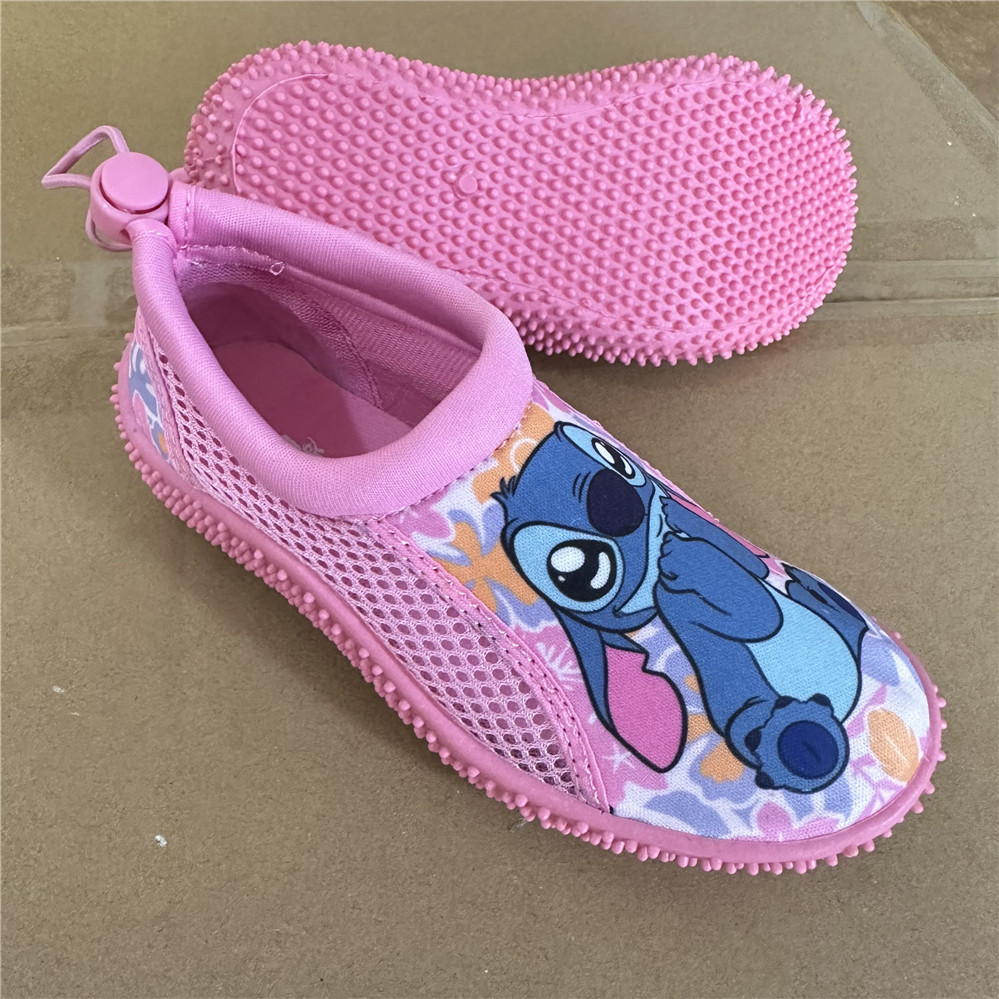 Beach shoes