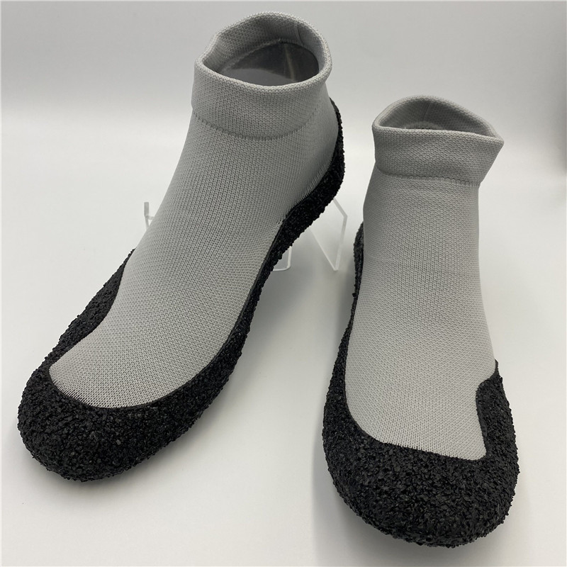 Beach shoes