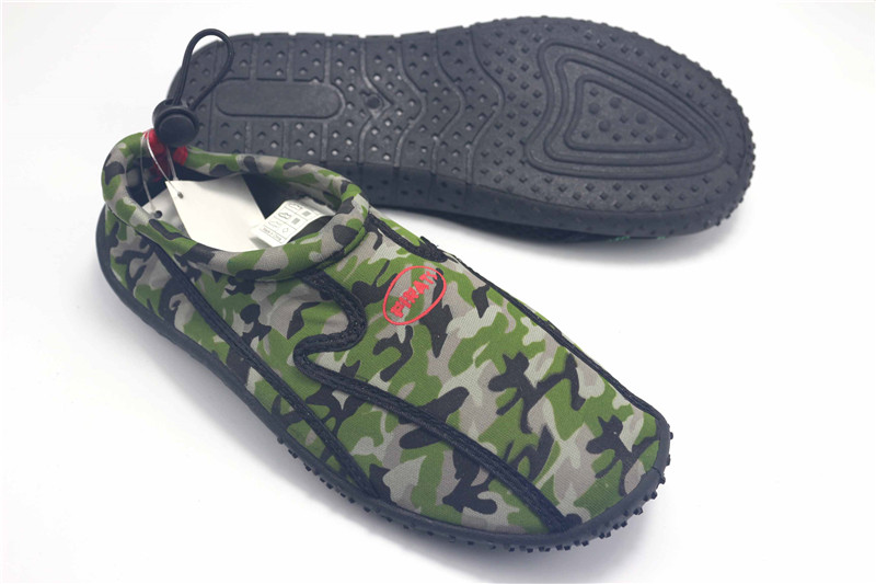 Beach shoes