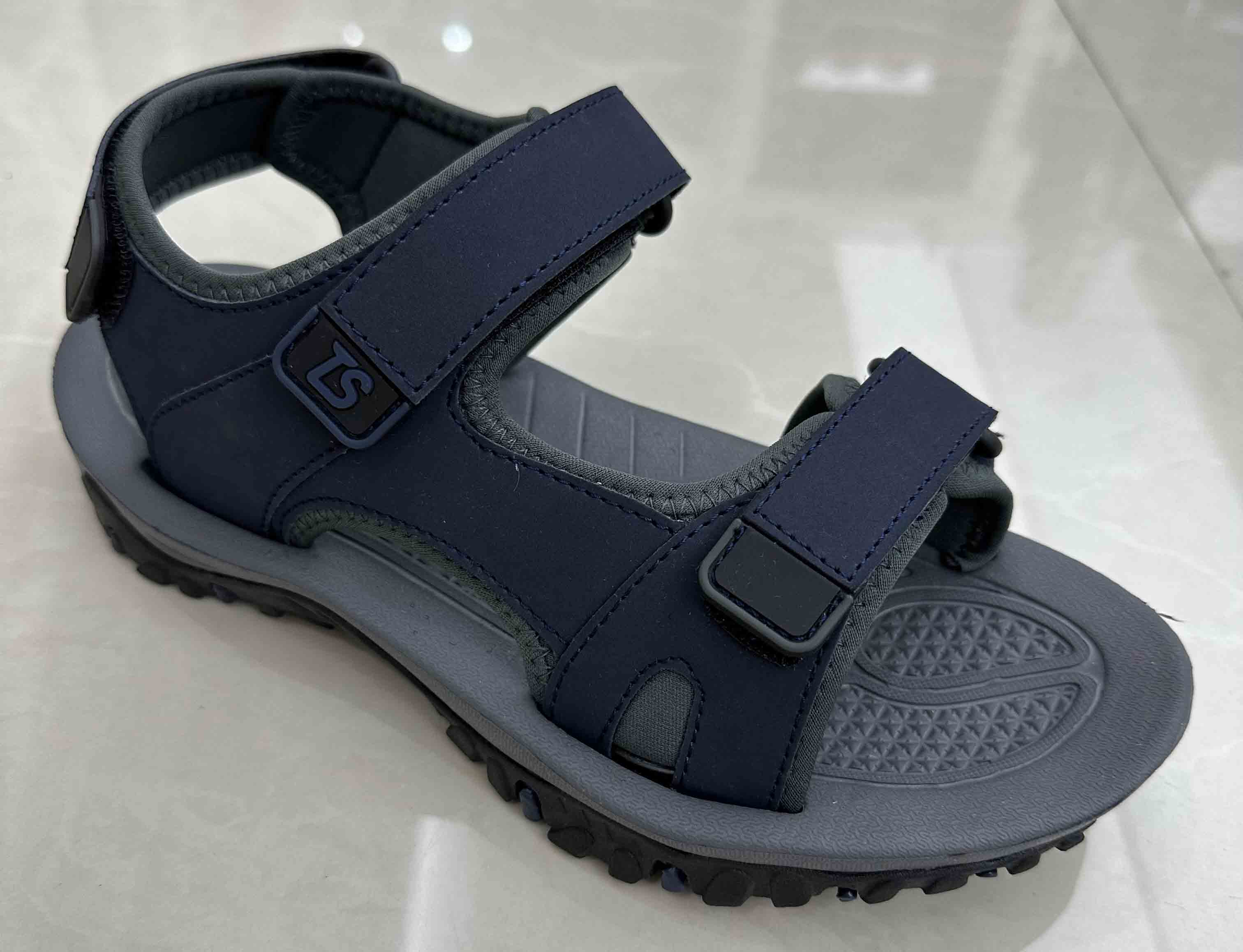 Adult Beach shoes Sandals