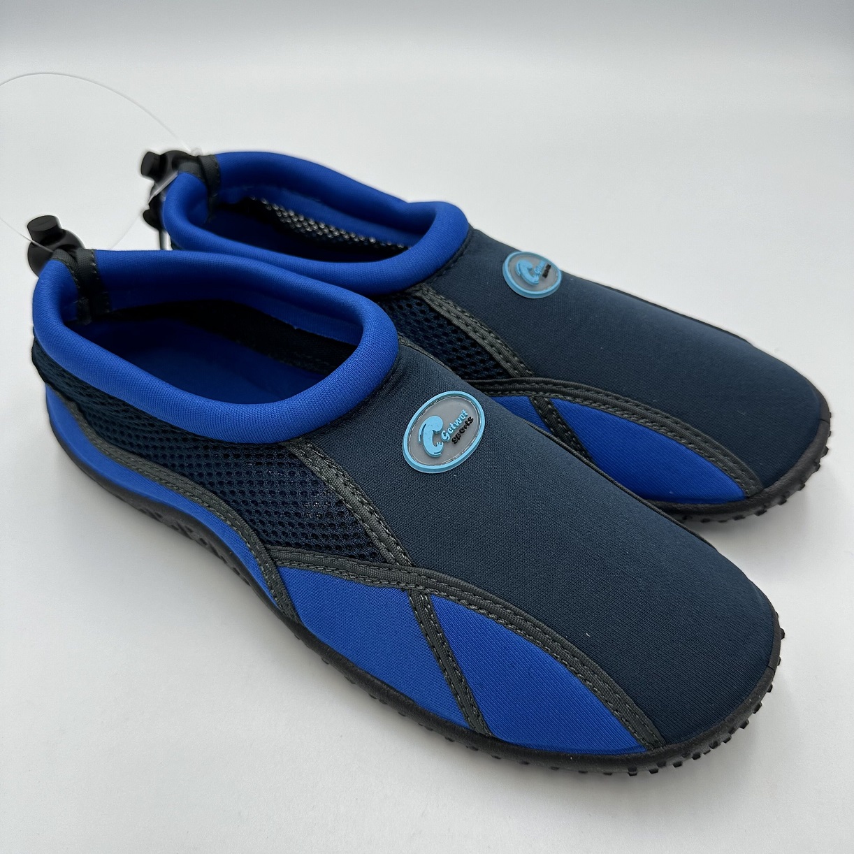 men aqua shoes