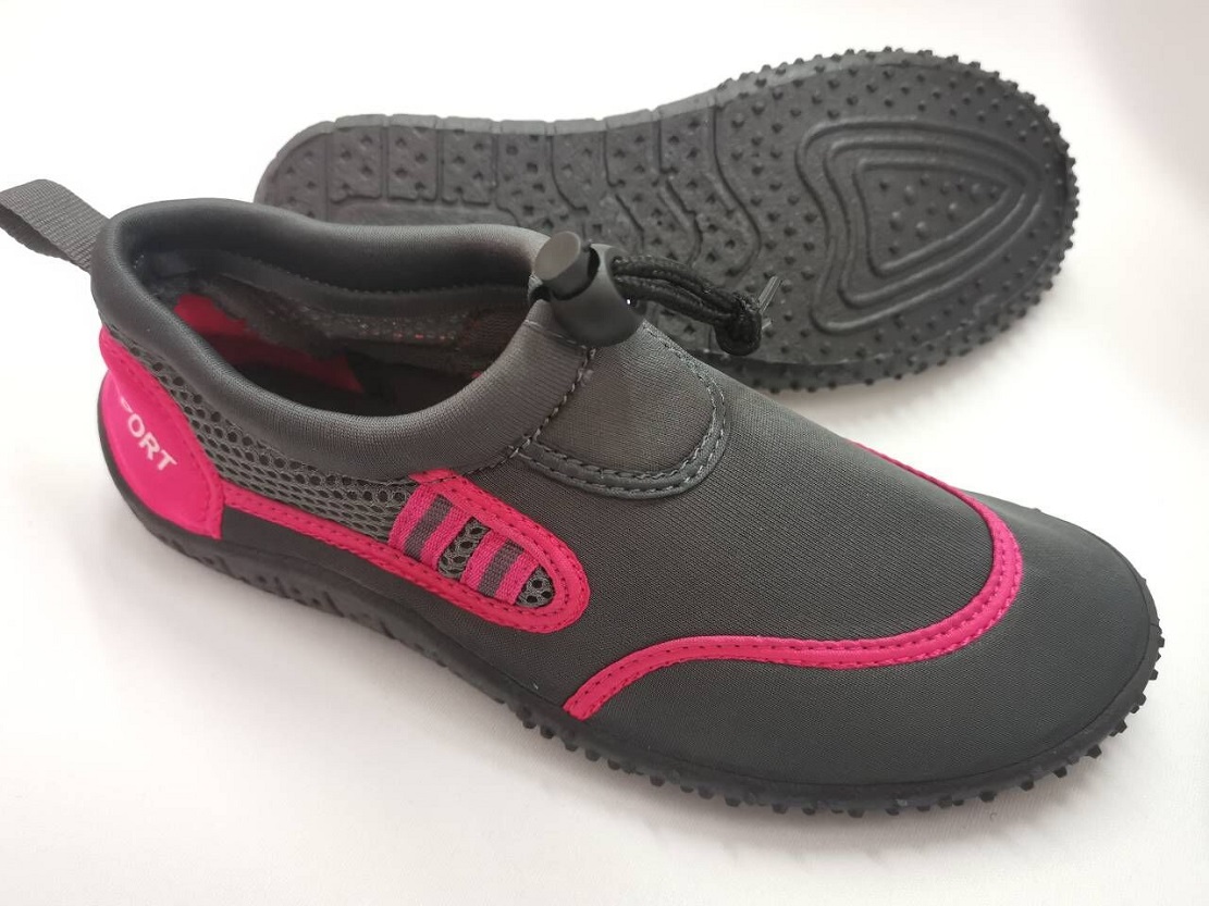 Beach shoes