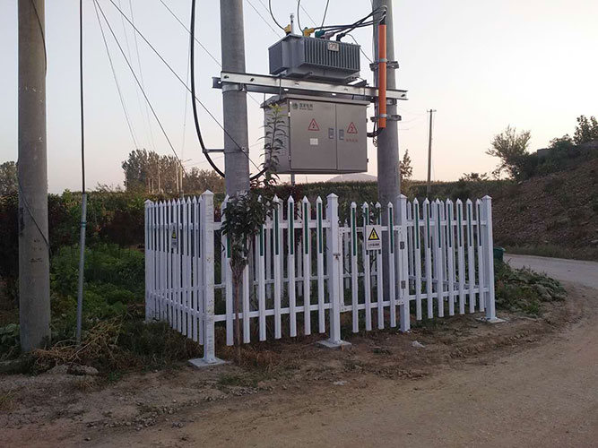 箱变隔离围栏（PVC）安装实例