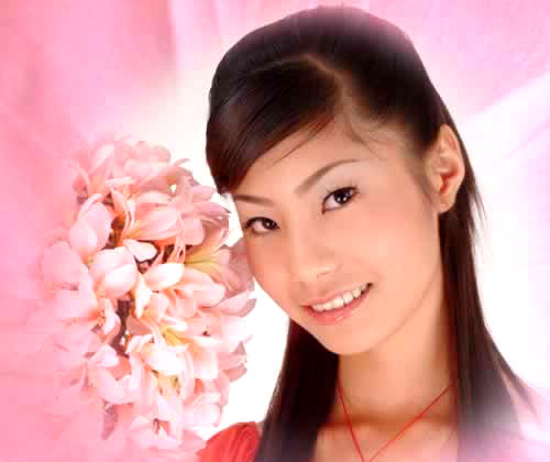 王曼丽