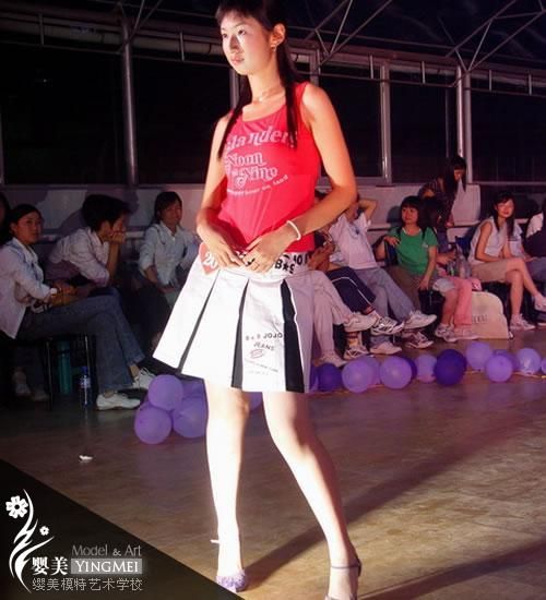 漂亮的印度美妹