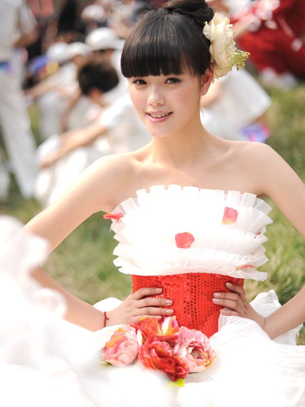 尖山桃花节表演