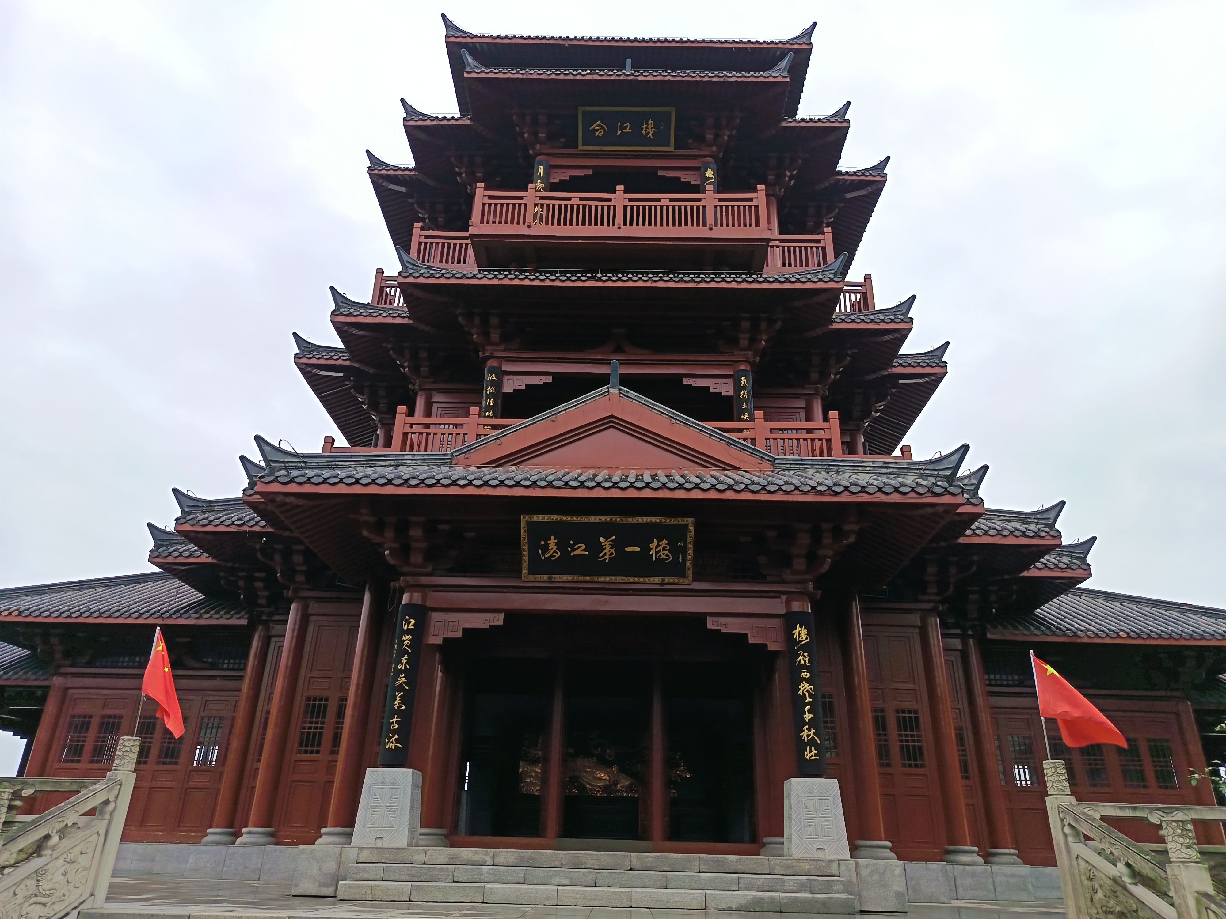 爱国将领张治中长孙张皓霆深情忆先辈，传承爱国精神促祖国统一
