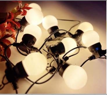 3.65米12头平挂G50乳白灯罩+360度暖白