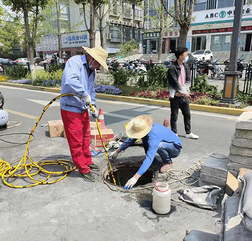 襄阳1.65米管道彻墙封堵
