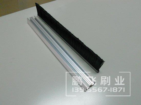 扶梯毛刷
