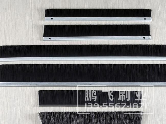 扶梯毛刷