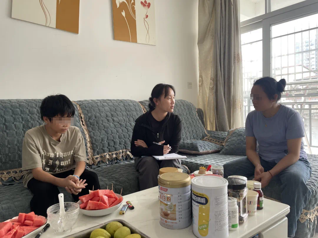 【德馨励志教育】家访传真情 助力共成长