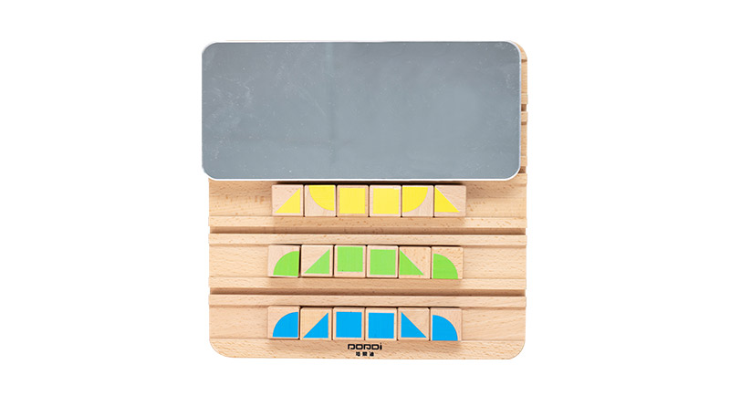 MDD-XXB-024  镜面倒影学习板（售价：668元）