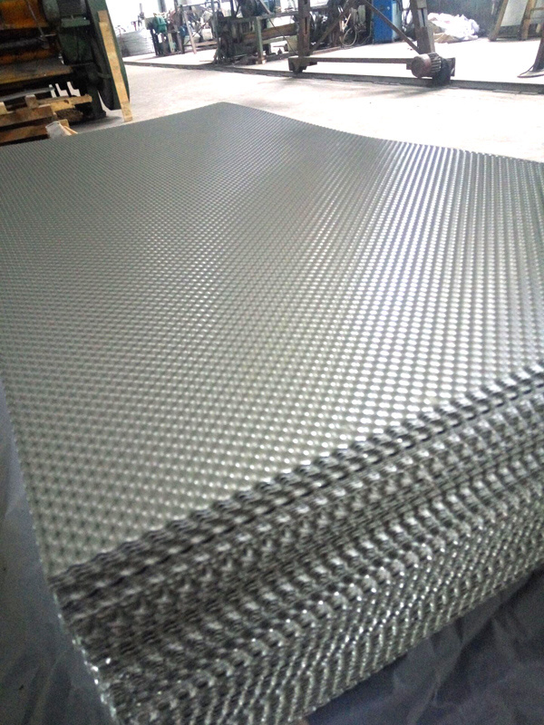 半圆球压花铝板