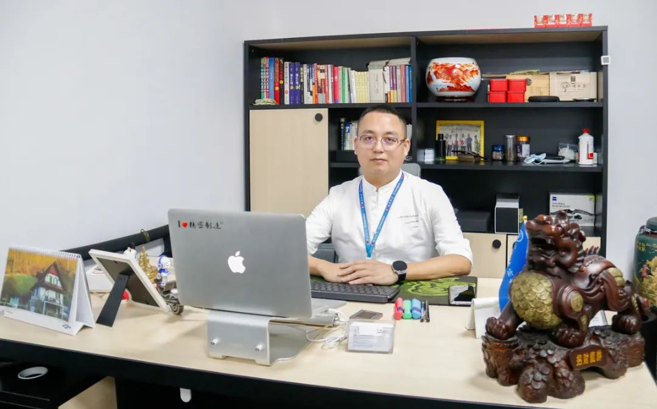 精工細鑄，質贏未來——訪深圳市長盛迅興精密組件有限公司董事長 李赫