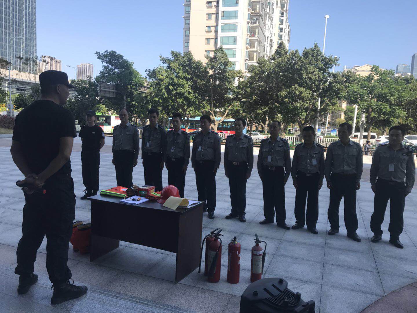 银盾（厦门）保安服务有限公司,厦门安保公司,厦门保安公司,厦门安保,厦门保安服务,厦门安保服务,厦门社区门卫,厦门工厂门卫,厦门贴身保镖，厦门马拉松安保,厦门会