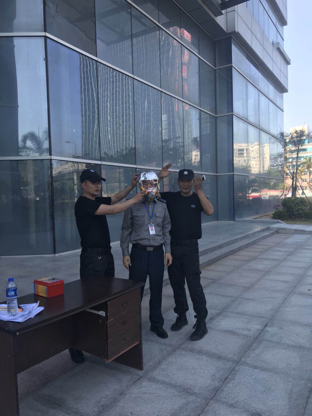 银盾（厦门）保安服务有限公司,厦门安保公司,厦门保安公司,厦门安保,厦门保安服务,厦门安保服务,厦门社区门卫,厦门工厂门卫,厦门贴身保镖，厦门马拉松安保,厦门会