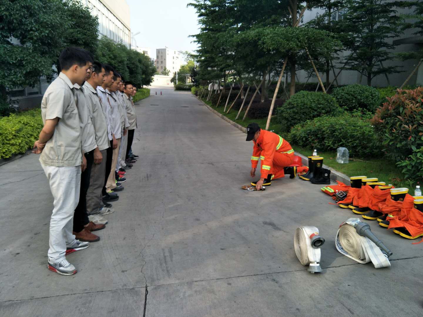 银盾（厦门）保安服务有限公司,厦门安保公司,厦门保安公司,厦门安保,厦门保安服务,厦门安保服务,厦门社区门卫,厦门工厂门卫,厦门贴身保镖，厦门马拉松安保,厦门会