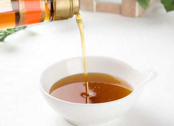 芝麻油有促进细胞分裂和延缓衰老的功能