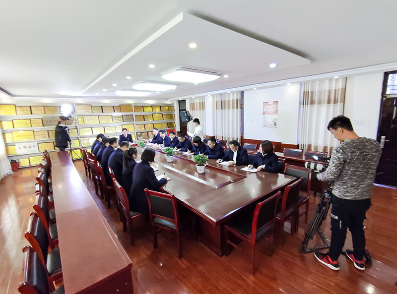 三点一视《中牟县第三人民中学》拍摄剧照