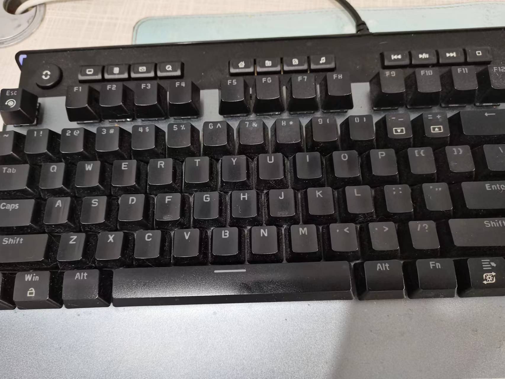 电脑开机密码时键盘不能用怎么办？