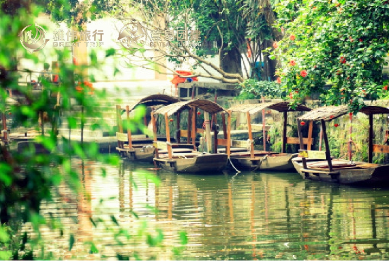 入住高明美的鹭湖温泉酒店、飞盘团建、逢简水乡两天