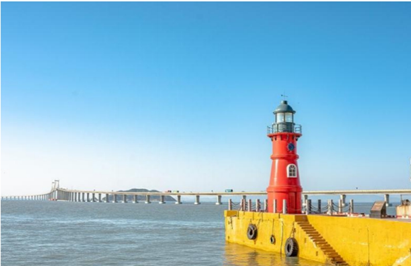 《潮汕南澳岛二天》深入了解“潮汕非物质文化遗产”品潮汕地道美 食：正宗潮汕牛肉火锅、逛醉美南澳岛、游潮州古城、城市地标-小公园骑楼群动车2 天