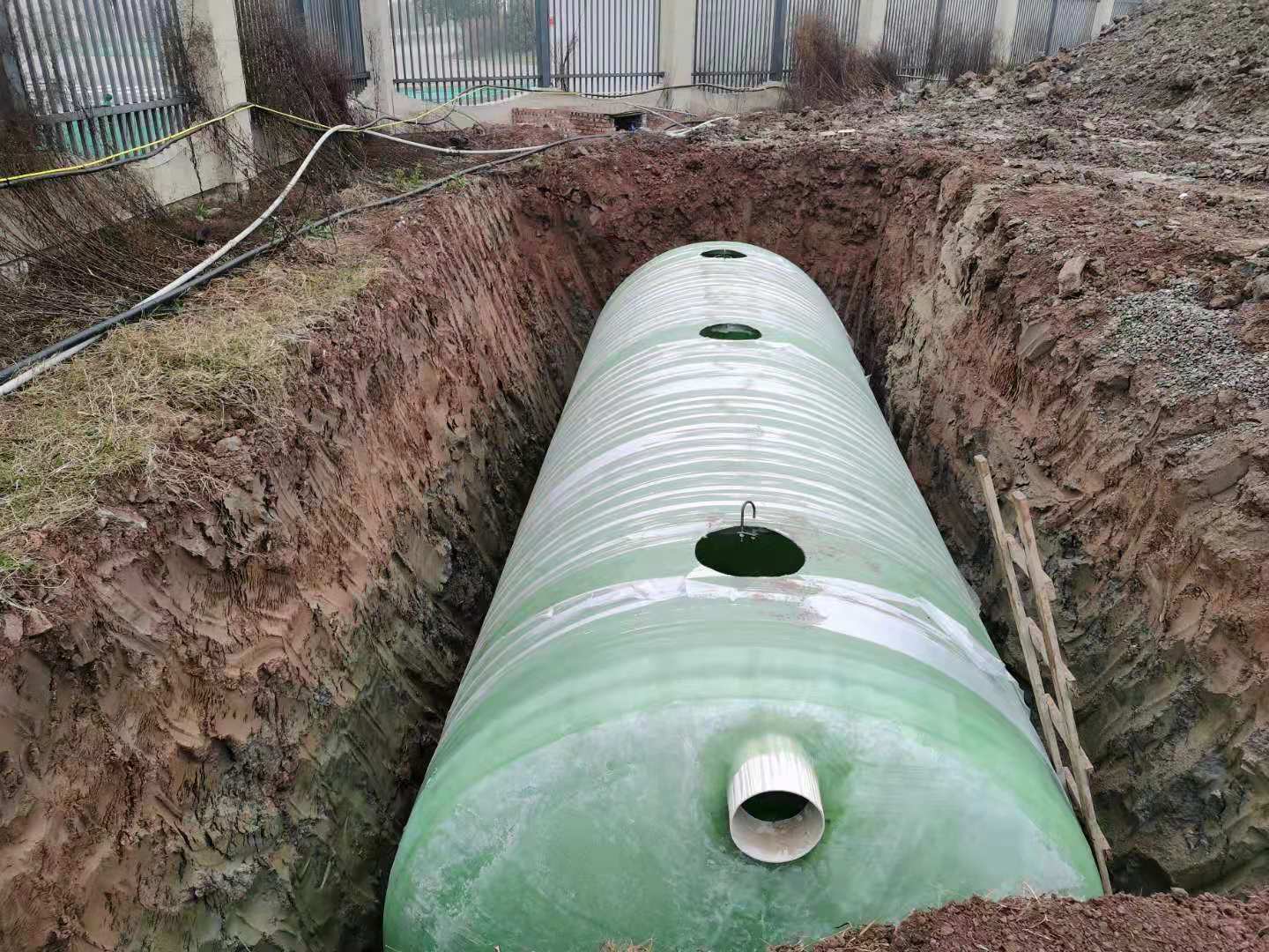 玻璃钢化粪池客户案例6