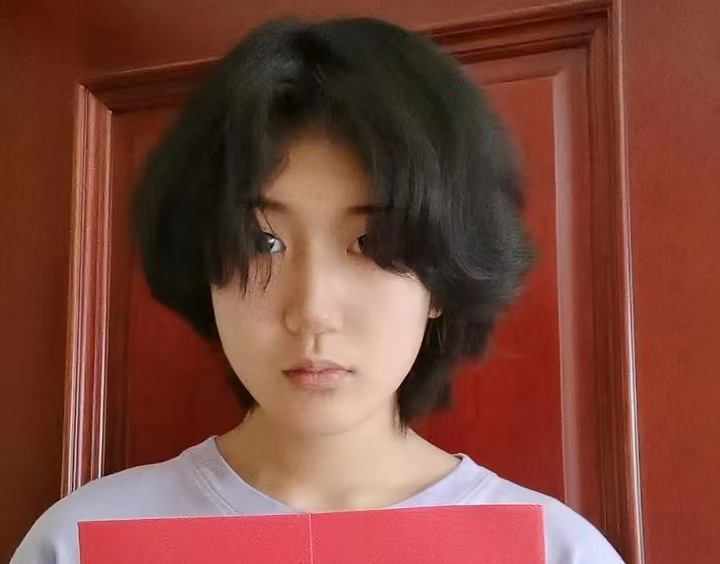 张文馨   中国传媒大学