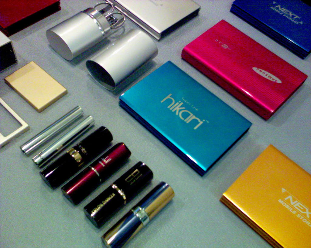 高光泽、柔韧性五金氨基烤漆热固性丙烯酸树脂_SE-3640_可重涂PU/UV罩光