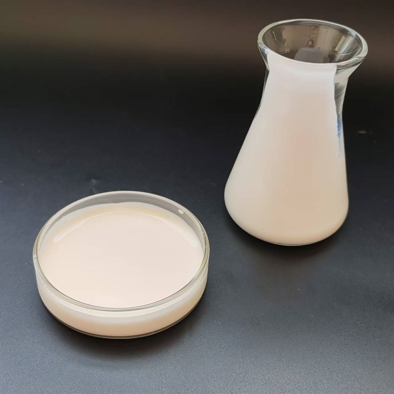 耐盐雾工业金属丙烯酸乳液YG-3208
