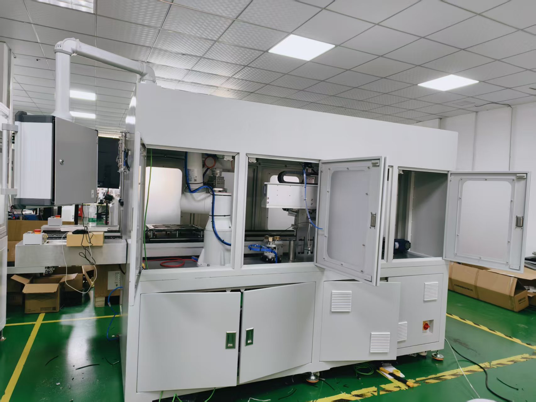 六轴机械手点胶机