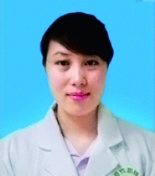 <span>高级眼视光师：彭 玲</span>