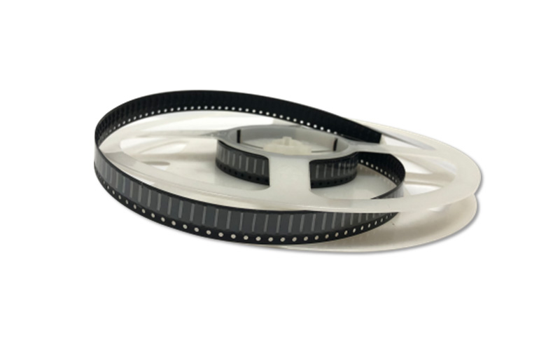 固态底部填充胶