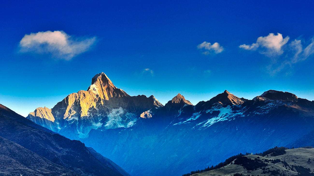 四姑娘山