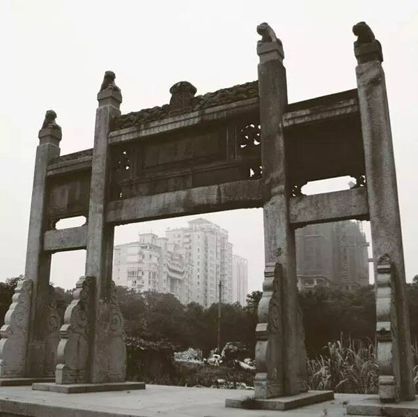 The Historical & Cultural Block of Qingnian Lane