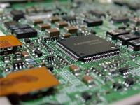 计算机类：就业岗位多 高端人才俏