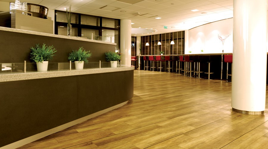 木纹地板AR0W7390