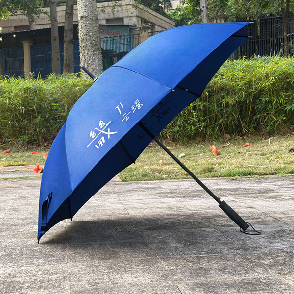 雨伞厂 定做-云瑶高尔夫雨伞、广州雨伞厂（专业）广告雨伞定制