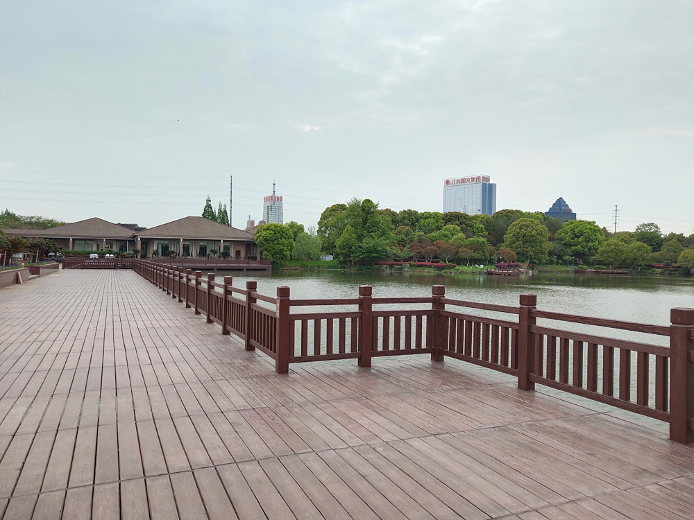 仿木护栏+仿木铺板300*1800*60