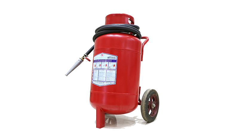 推车泡沫灭火器